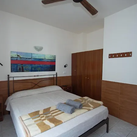 Scala Aparts & - Rhodes 3*