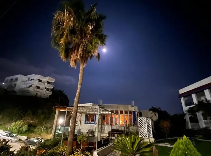 Scala Aparts & - Rhodes