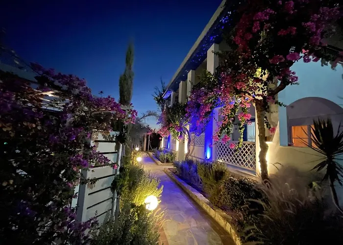 Scala Aparts & - Rhodes Afándu