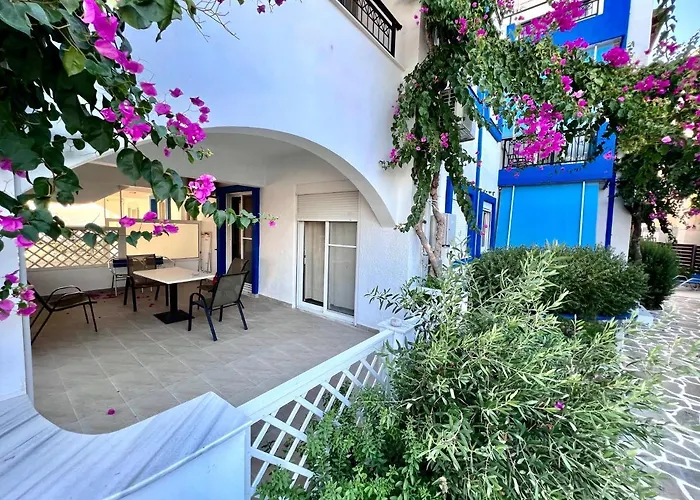 Scala Aparts & - Rhodes Apartmanhotel Afándu