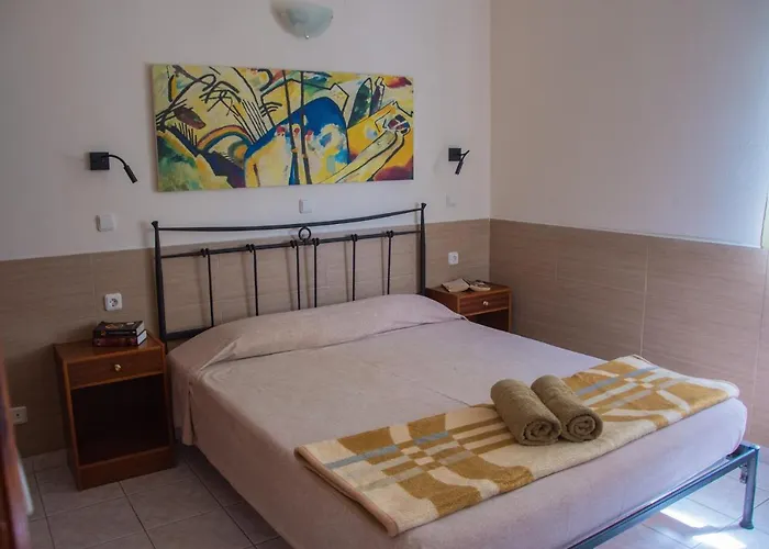 Scala Aparts & - Rhodes Afándu