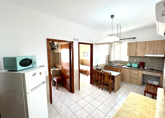 Scala Aparts & - Rhodes Afandu